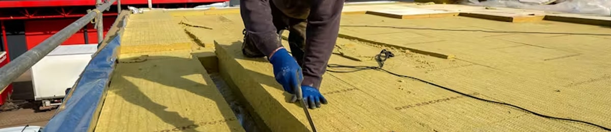 jak ocieplic dach plaski