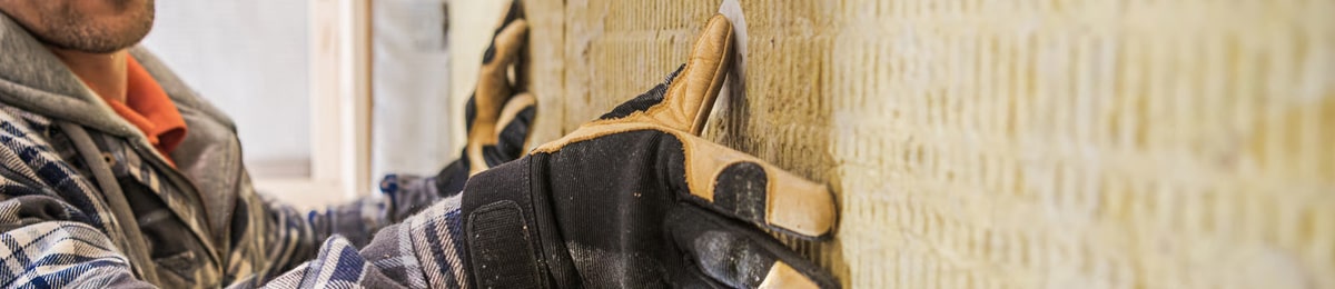 czy welna mineralna jest latwa w montazu