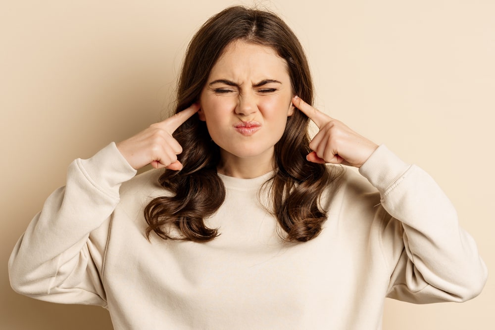 Wełna kontra sąsiad z wiertarką